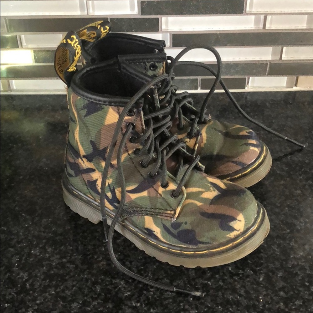 Dr martens size 7